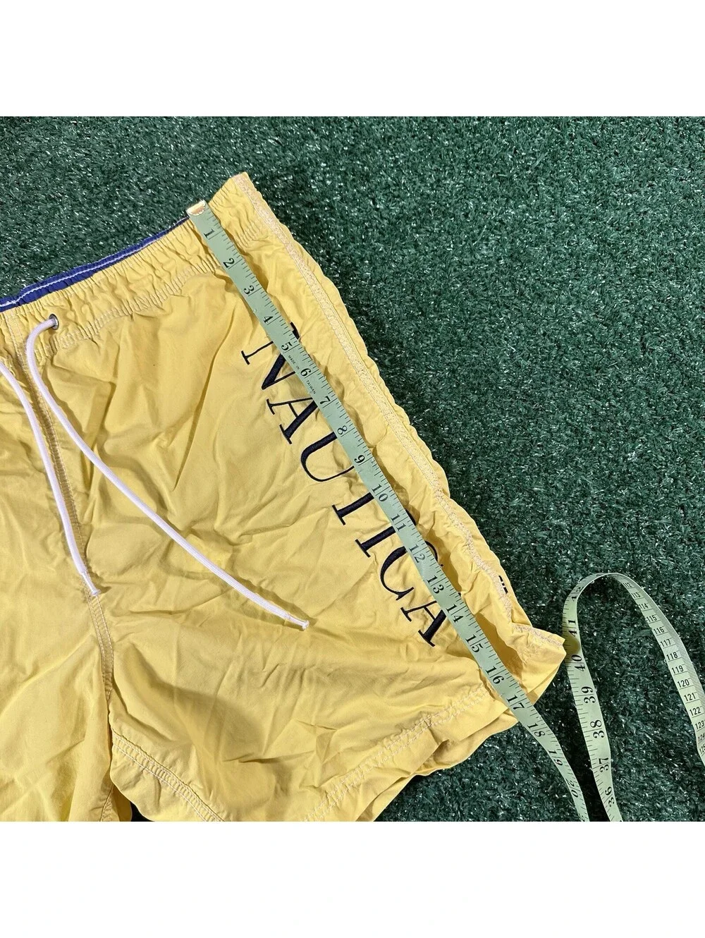 Y2K Nautica Swim Trunks Men Bathing Suit Shorts Size Medium Yellow Drawstrings